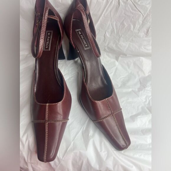 M.Patrick Wine Low Heel Shoe - Picture 1 of 11